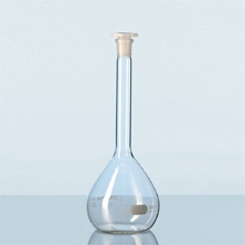 Bình định mức thủy tinh trắng, nút nhựa PE bát giác, class A