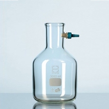 Chai có nhánh hút chân không bằng nhựa